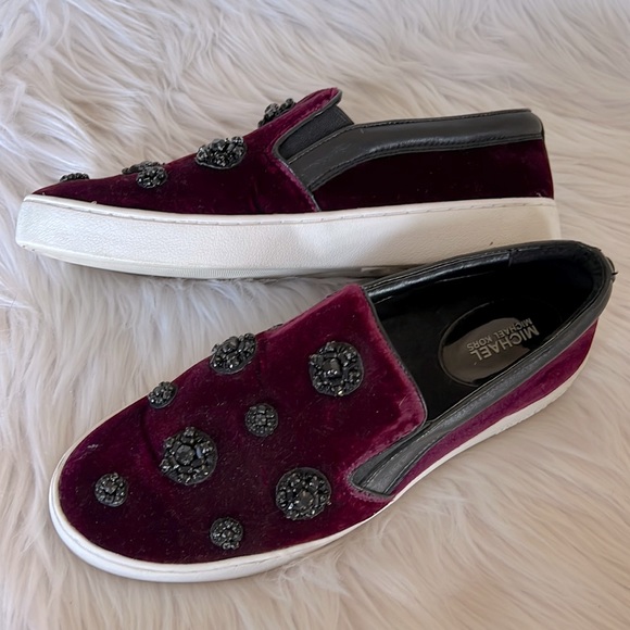 Michael Kors Velvet Keaton Slip-On Sneakers Size 8 - Picture 1 of 12